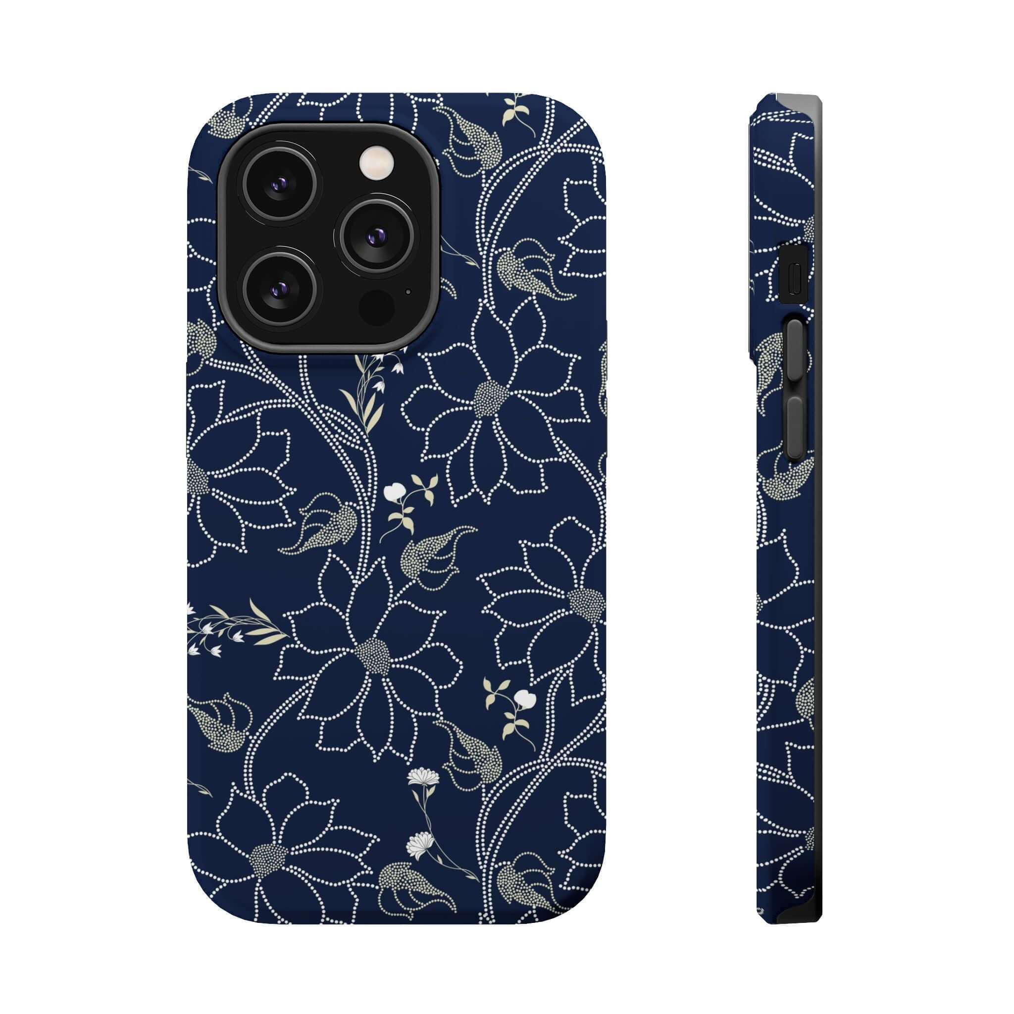 Aesthetic Trend | Pinpoint Floral Case