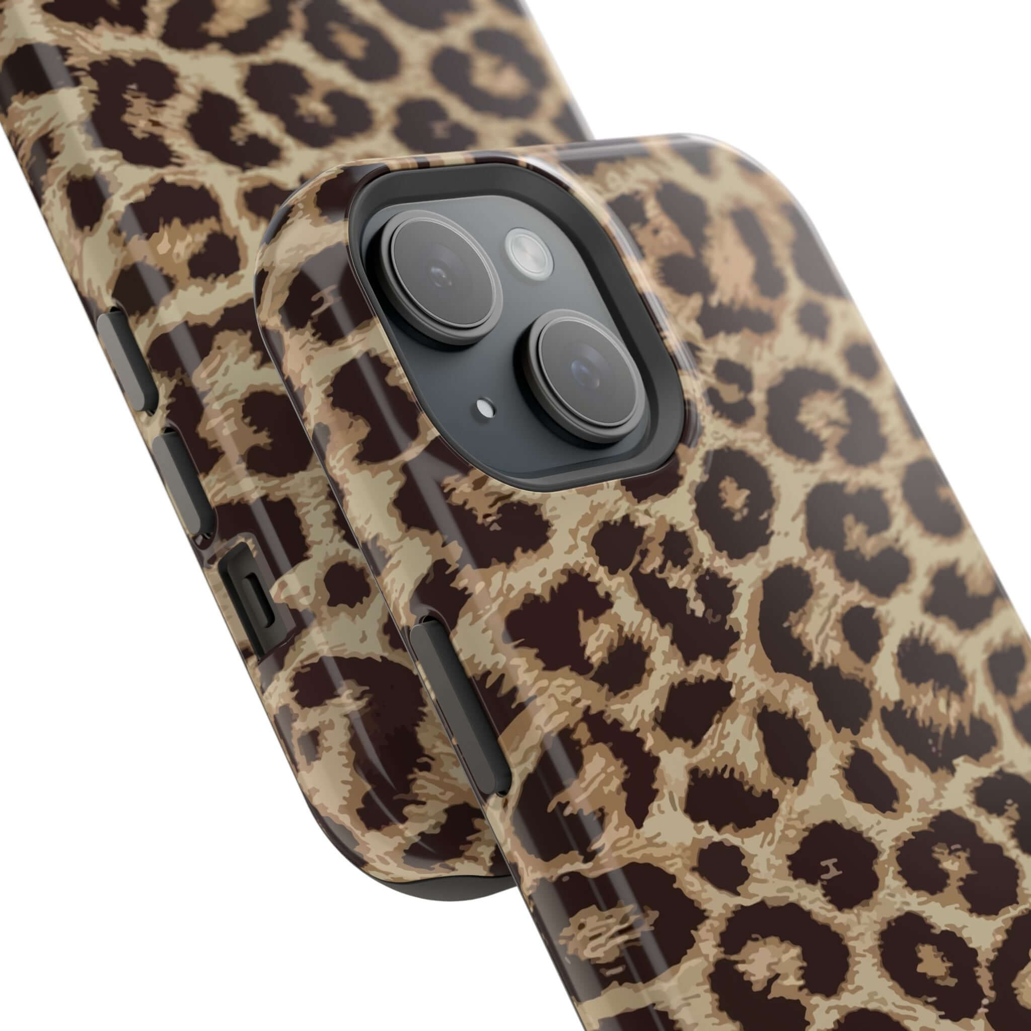 Stylish cheetah print phone case with MagSafe design for iPhone 16, combining protection with a bold and cute look.